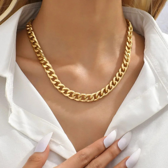 Yellow Gold Women's Minimalist Chain Necklace - Picture 1 of 4